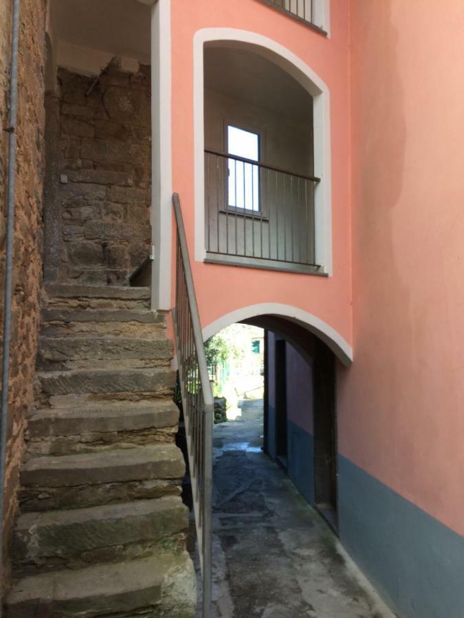 Appartamento Vacanze "Borgo Cinque Terre" Volastra Manarola Exterior photo